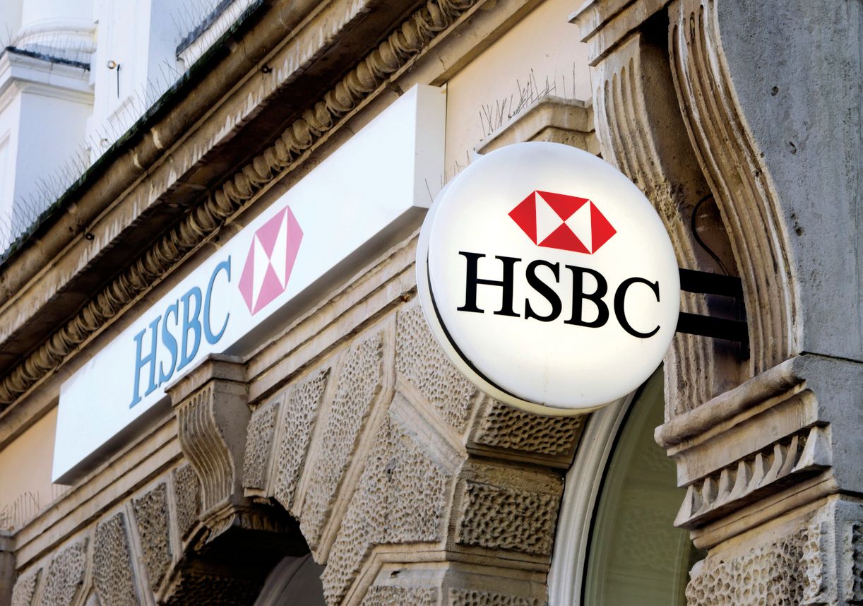HSBC Bank signs