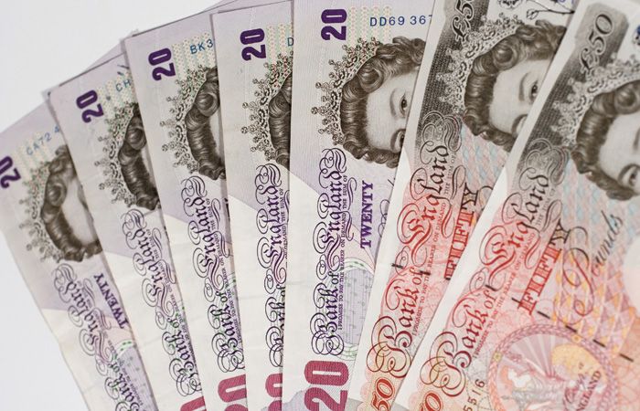 Money-Notes-Currency-GBP-Pounds-700.jpg